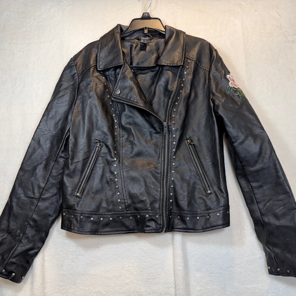 SWS Motorcycle Jacket Womens Size Large Black Faux Leather Embroidered Bikercore - Picture 2 of 9